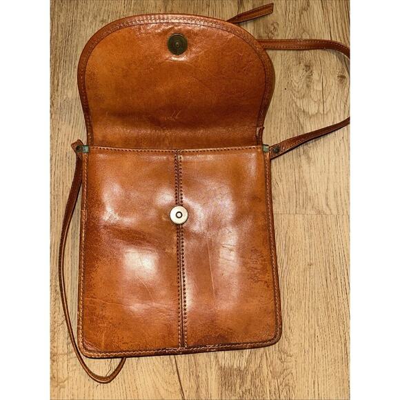 Tano Crunch Leather Crossbody Bag Brown Flap Vintage Minimalist Unisex - Picture 7 of 9